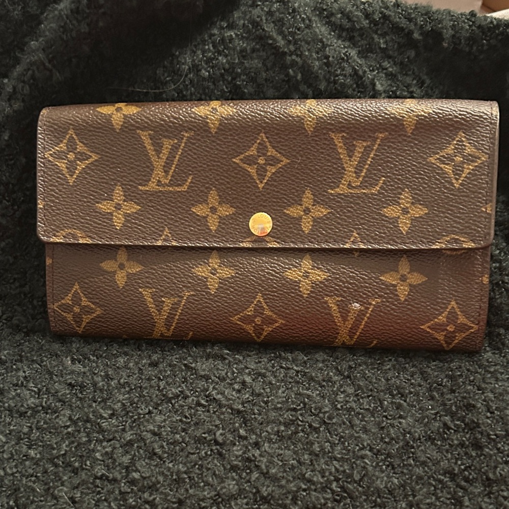 Louis Vuitton Classic Brown Monogram‎ Wallet CA0068 - Picture 1 of 16